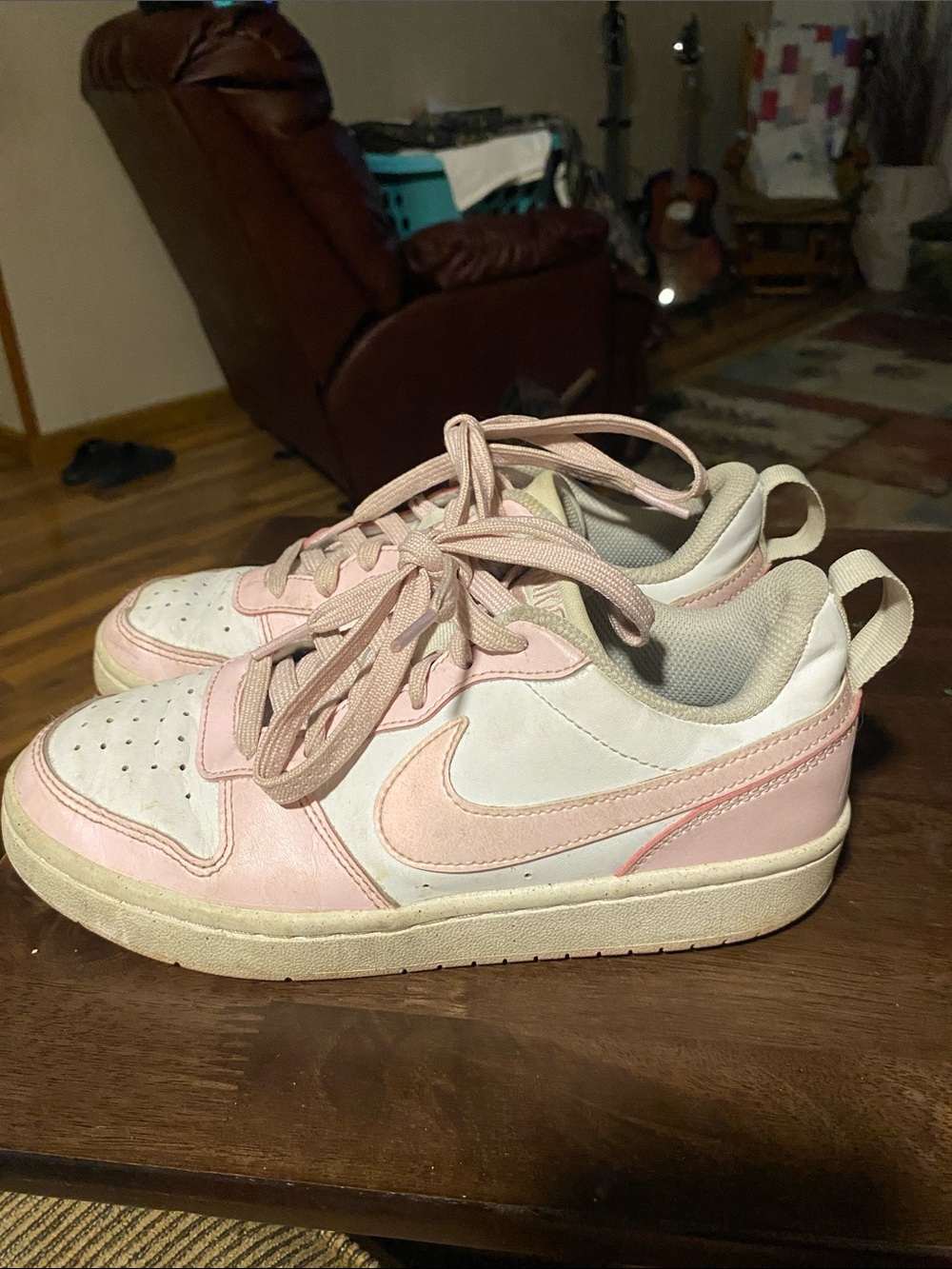 Nike girls size 4 - Picture 2 of 4